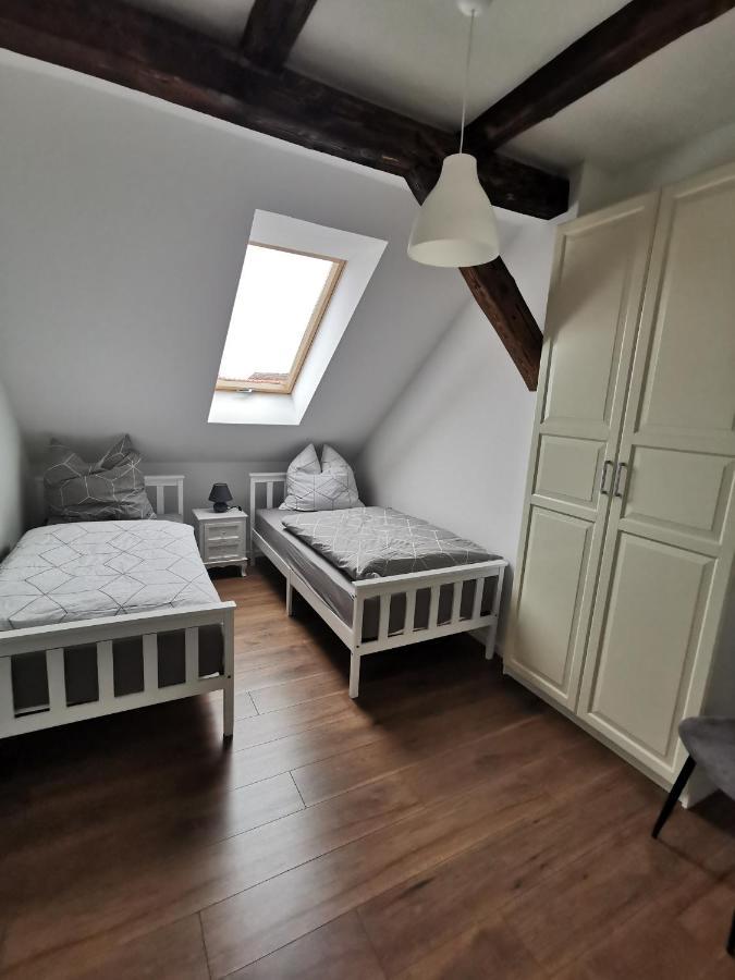Fewo Rohleder De Mit 130M2 Und Garten Fuer 6Pers Mit 2 Bad Котбус Экстерьер фото